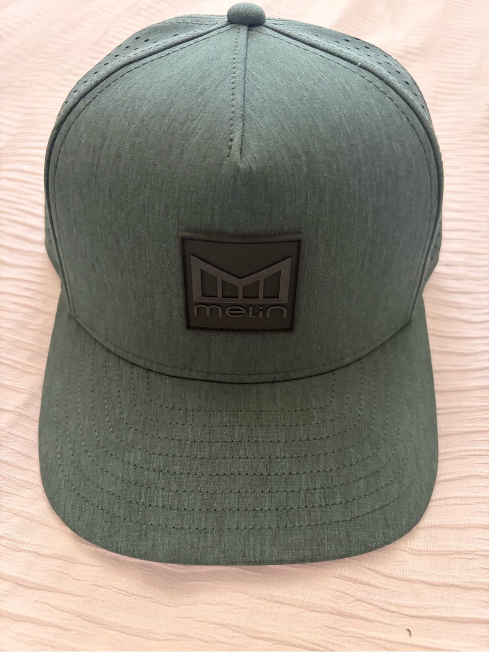 Melin Hat in Heather Forest Green - Size Small 56.5cm - 58.8cm - RARE Color